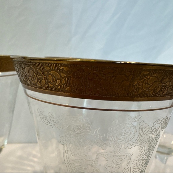 Antique 1920s Art Deco Etched Crystal Stemmed Glasses with Gold Rims - Picture 5 of 9